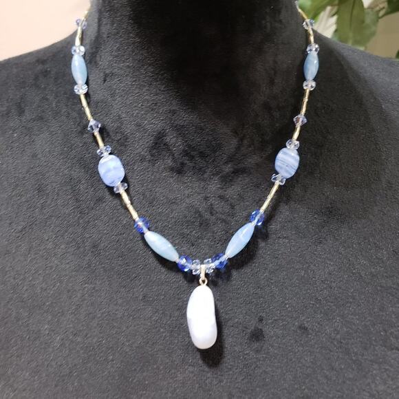 Unbranded Jewelry - Womens Oval Blue & White Glass Beaded Pendant Necklace